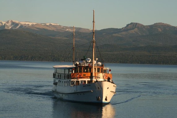 Image 3 of 9