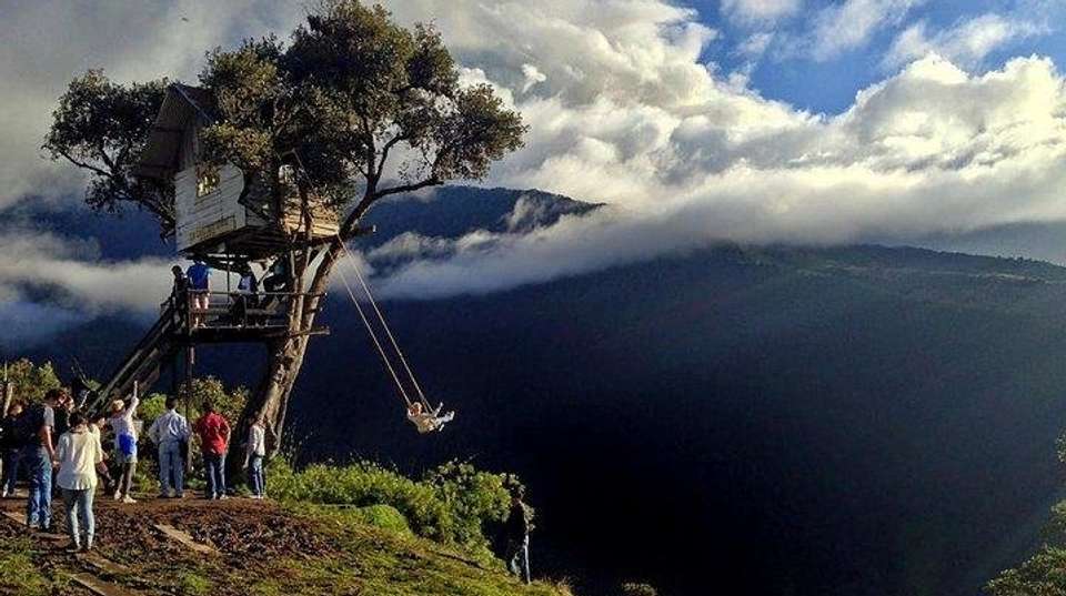 5-Day Tour Cotopaxi, Quilotoa, Baños, Cuenca & Guayaquil - Latin Adventures - Ecuador - Image 1