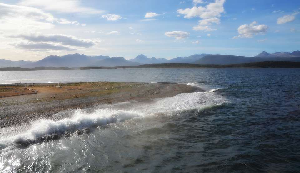 5-day Ushuaia Penguin Season Tour (from October To March), French-speaking Guide - Destination Services - Argentina - Image 14