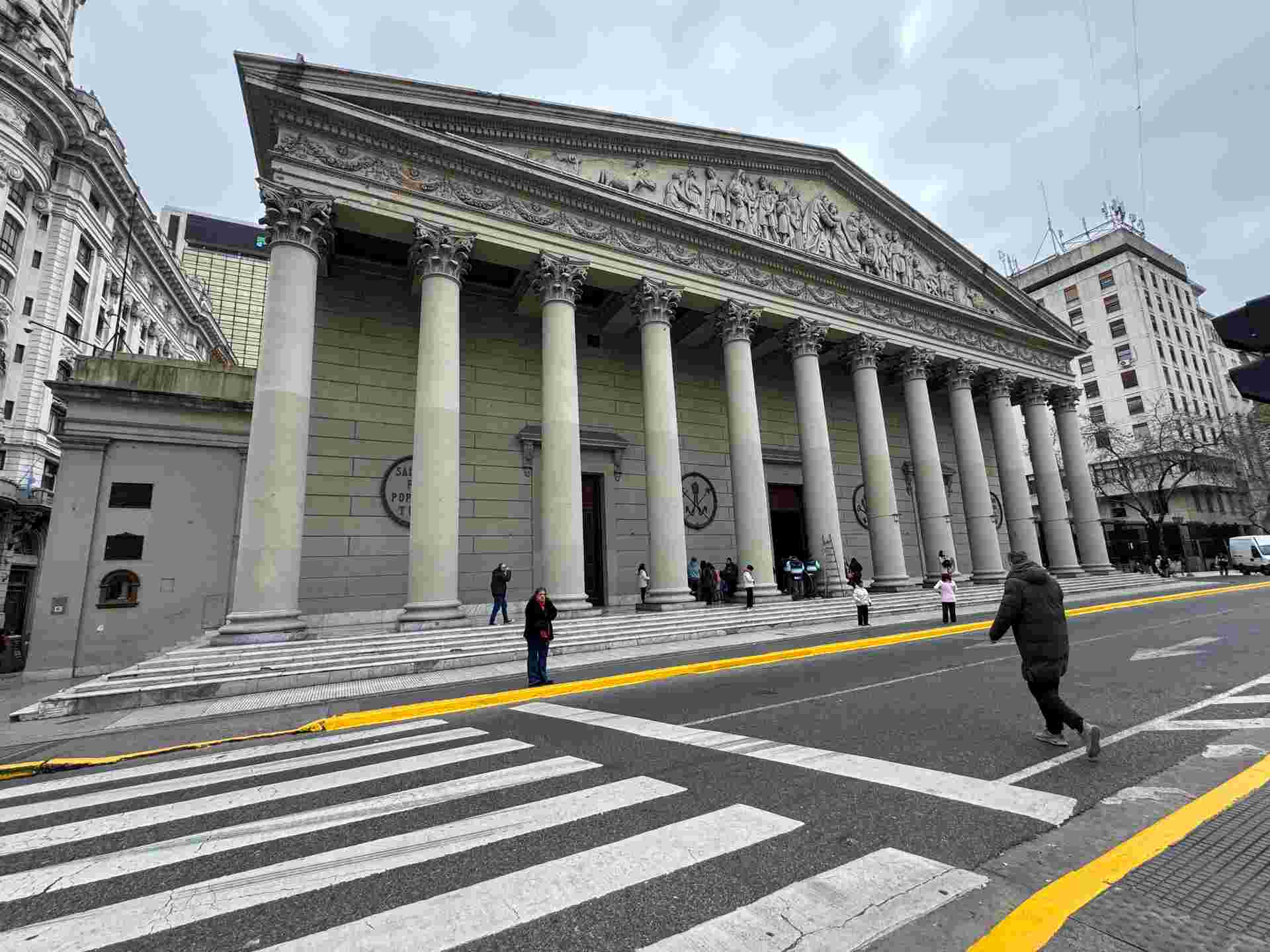 7-day Buenos Aires & Mendoza Experience, French Or German-speaking Guide