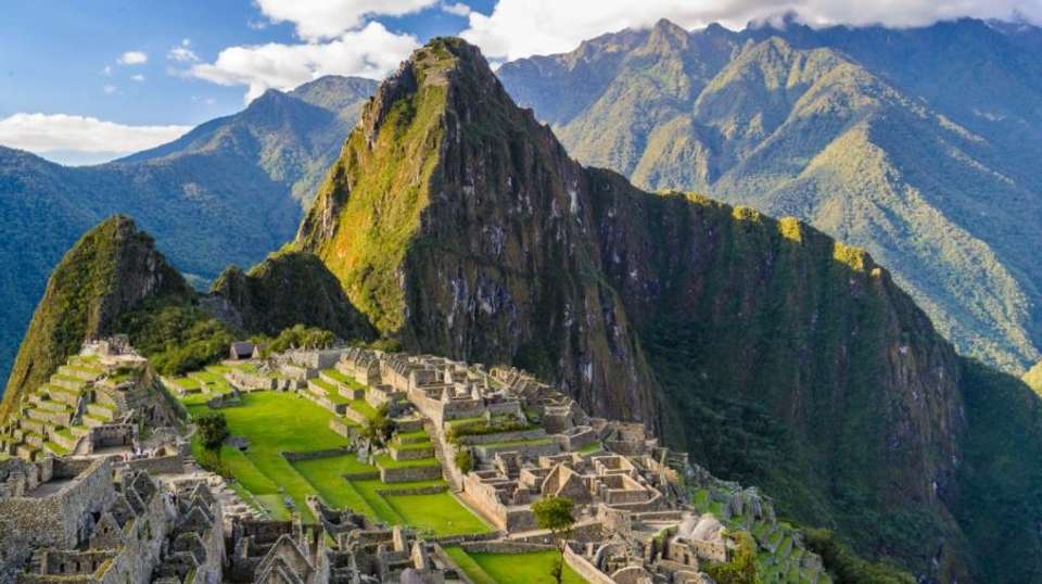 7 Day Trek Along the Inca Trail - Valencia Travel Cusco - Peru