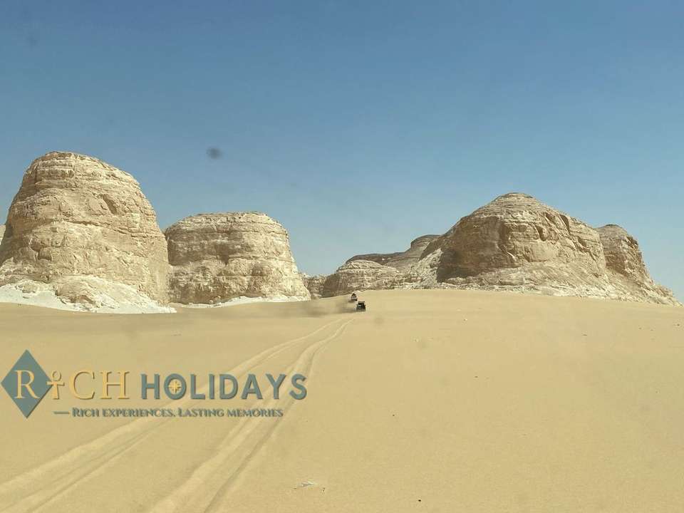 7 days Cairo & Black & white desert - undefined - Image 19