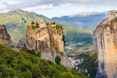 7 Days Grand Tour Of Greece With Peloponnese, Delphi, Meteora, Vergina And Pella - 7 Days