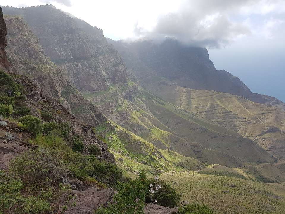 8 Days / 7 Nights - Hiking Highlights Of Gran Canaria - Mckenzie Mountaineering - Spain - Image 2