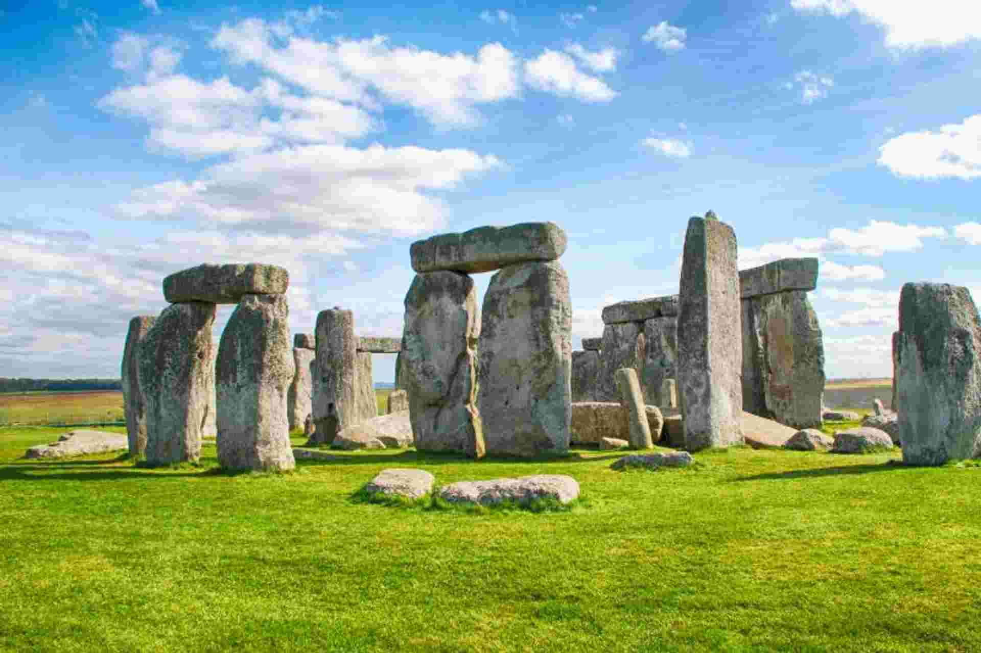 A Classic London & Edinburgh Journey by Train