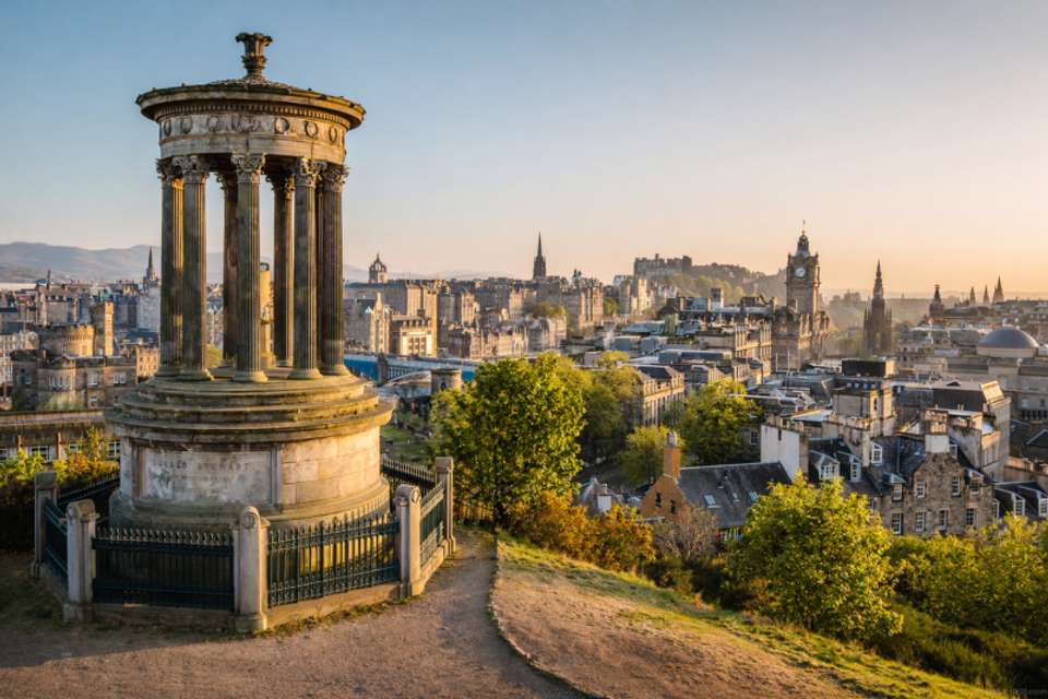 A Classic London & Edinburgh Journey by Train - Omega Tours - England - Image 5