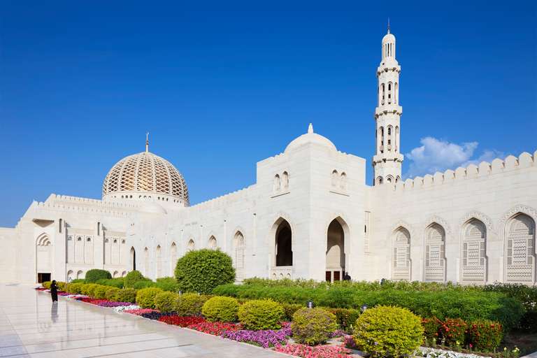 Oman Guided and Escorted Tours: A Week in Oman