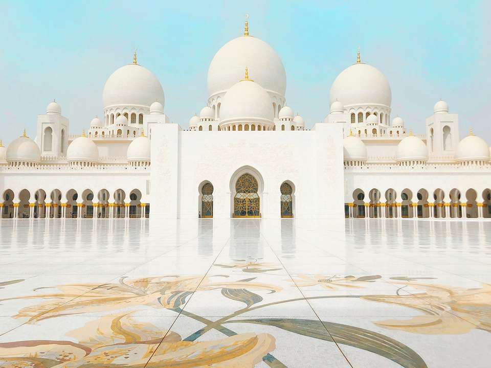 Abu Dhabi Overnight (5 Star) - 2 days - undefined - Image 3