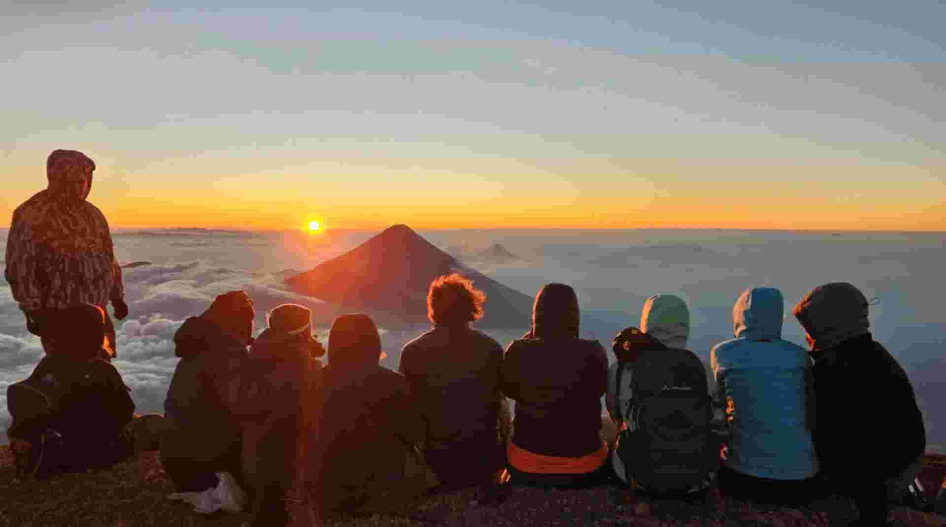 Acatenango Hike 2D/1N