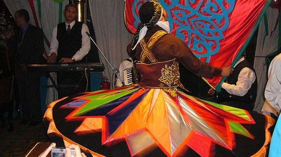 Al Tannoura Egyptian heritage show at Wekalet El Ghoury - Emo Tours - Egypt - Image 1