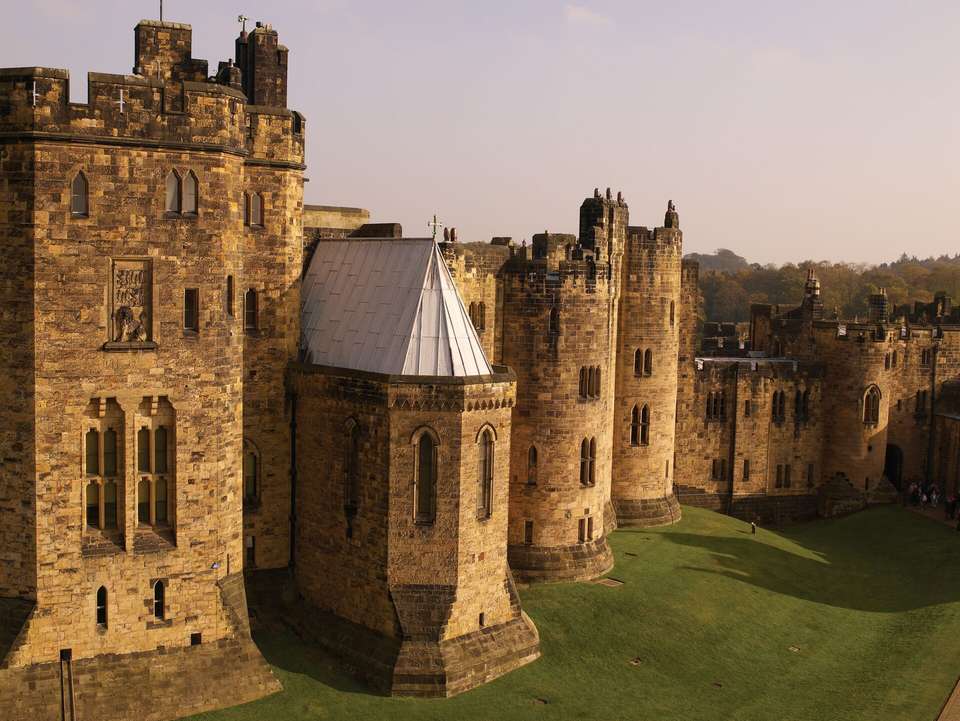 Alnwick Castle & The Borders - undefined - Image 7