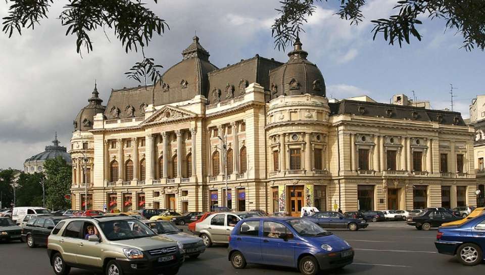 Along the Danube, the Balkan peninsula and Budapest (port-to-port cruise) - undefined - Image 6