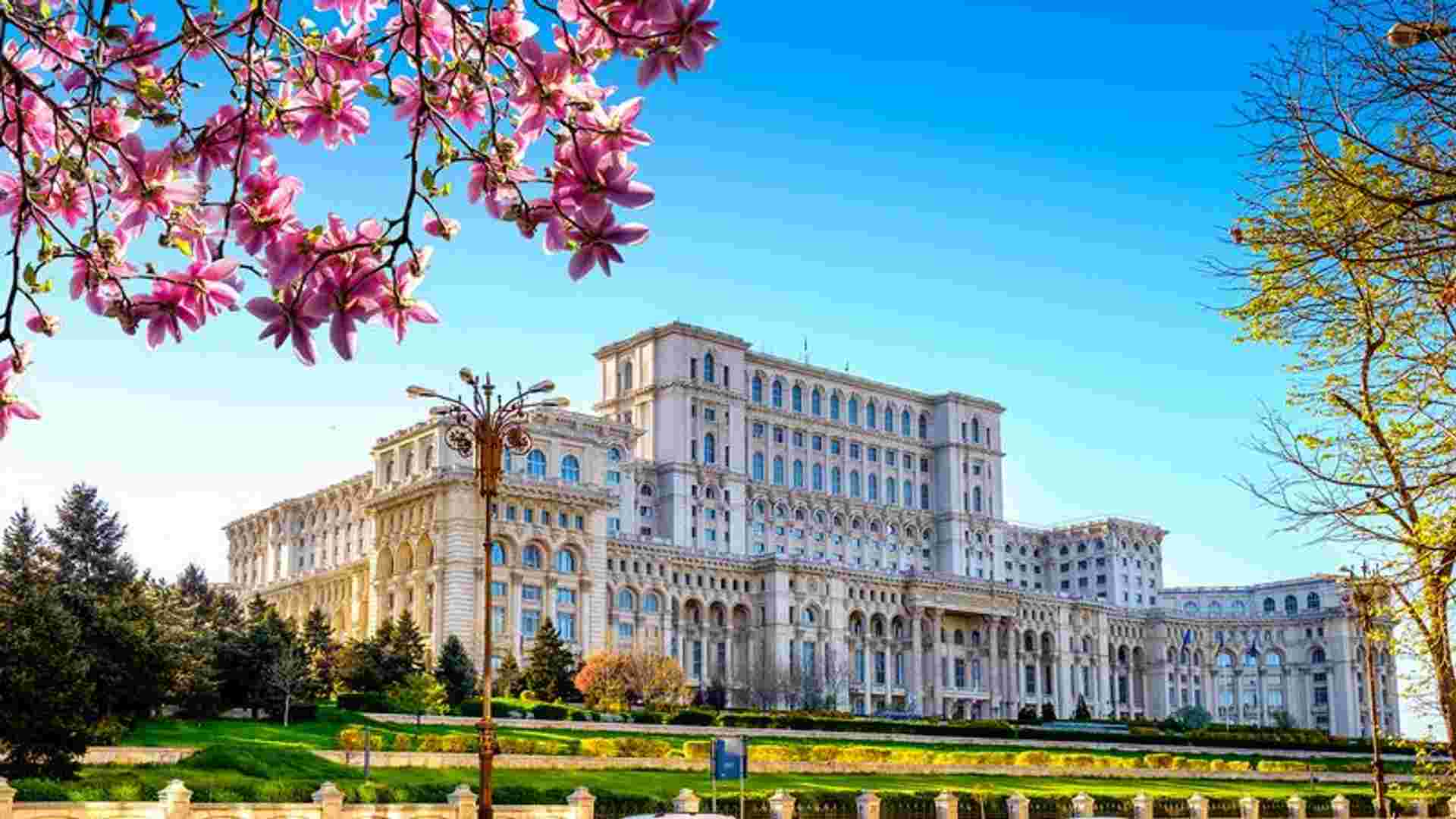Along the Danube, the Balkan peninsula and Budapest (port-to-port cruise)