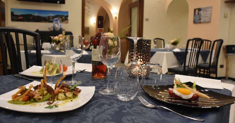 Amalfi Coast Walking - Hotel Risorgimento - Explore - Italy