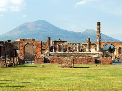 Europe Travel Deals: Amalfi, Pompeii & Vesuvius - 3 Days