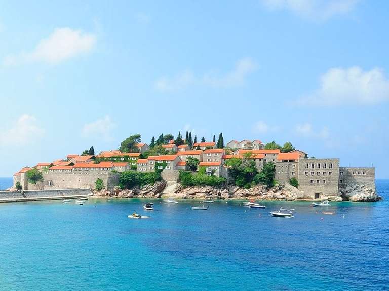 Amazing Balkans and Transylvania (4 Star Hotels)