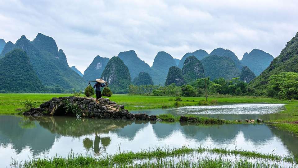 Amazing Chinese Mainland Macau and Hong Kong - Indus Travels - China - Image 8