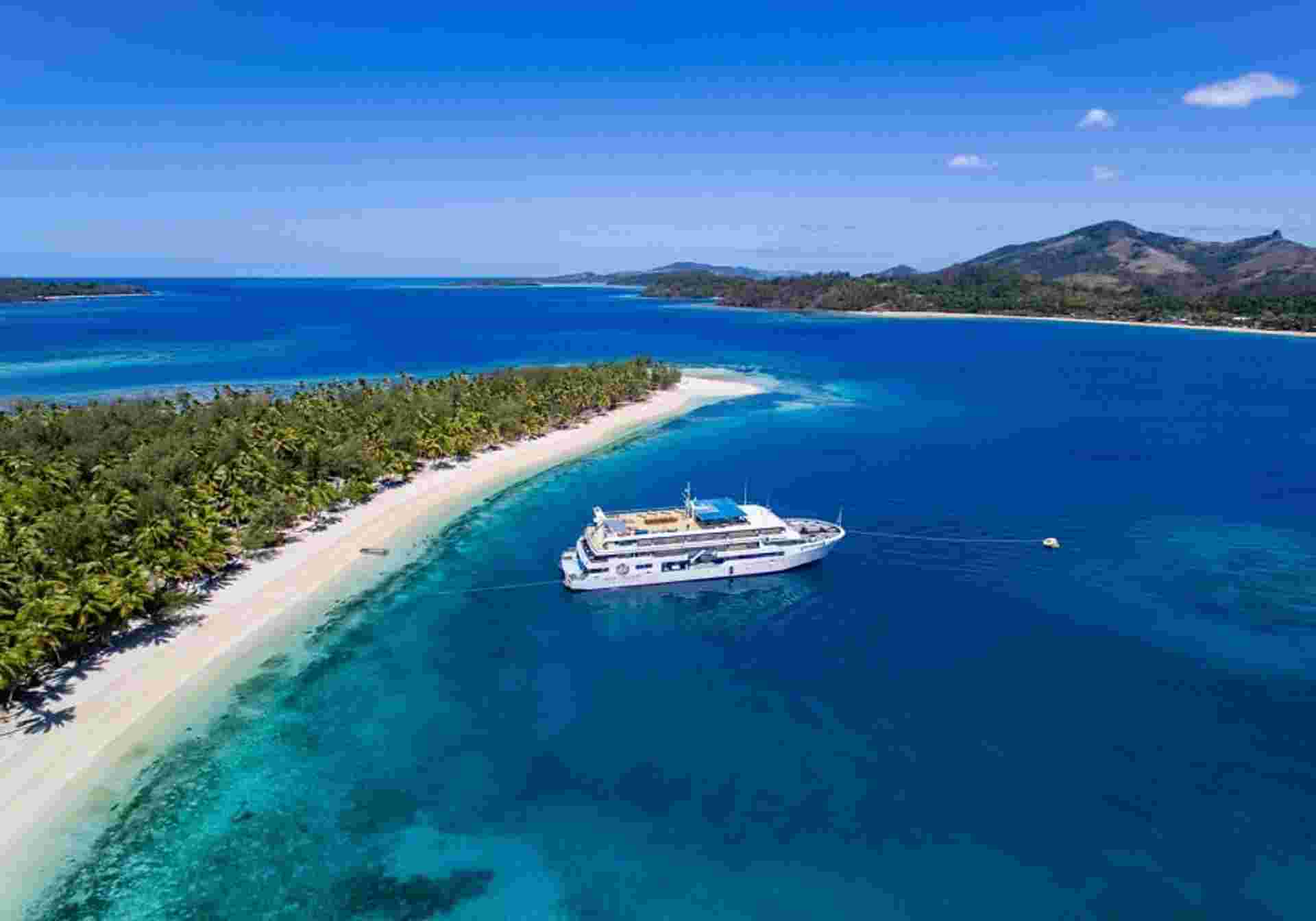 Amazing Fiji With Blue Lagoon Cruises