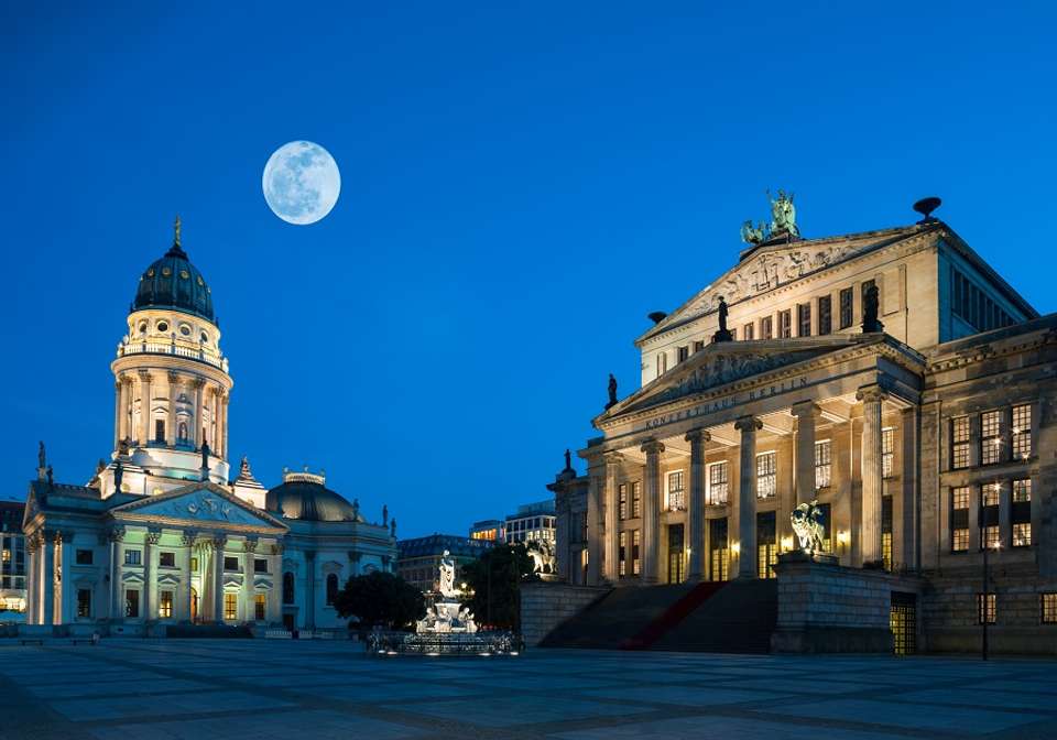 Amsterdam, Berlin and Prague - Indus Travels - Holland - Image 2