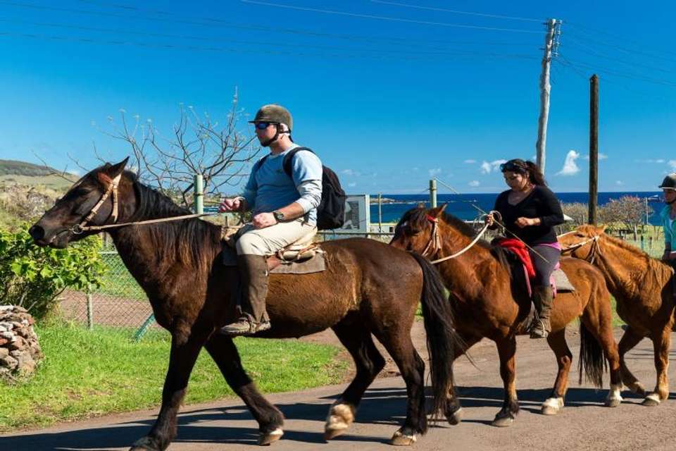 Ancestral Horse Ride on Easter Island - Tangol Tours - Chile - Image 2