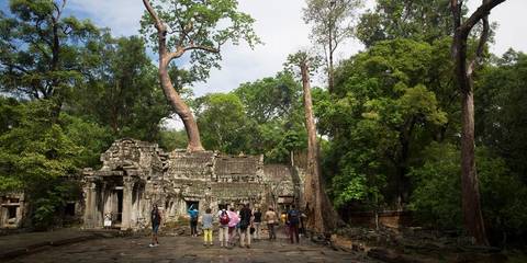 Shopping And Markets Tour: Ancient Angkor Wat Independent Adventure