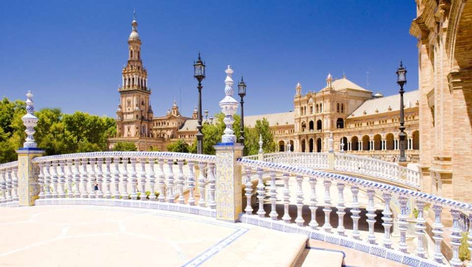 The Splendors of Andalusia Along the Guadalquivir Seville, Cordoba and Cadiz: the must-sees in an all-inclusive package (port-to-port cruise) - Croisieurope - Spain - Image 3
