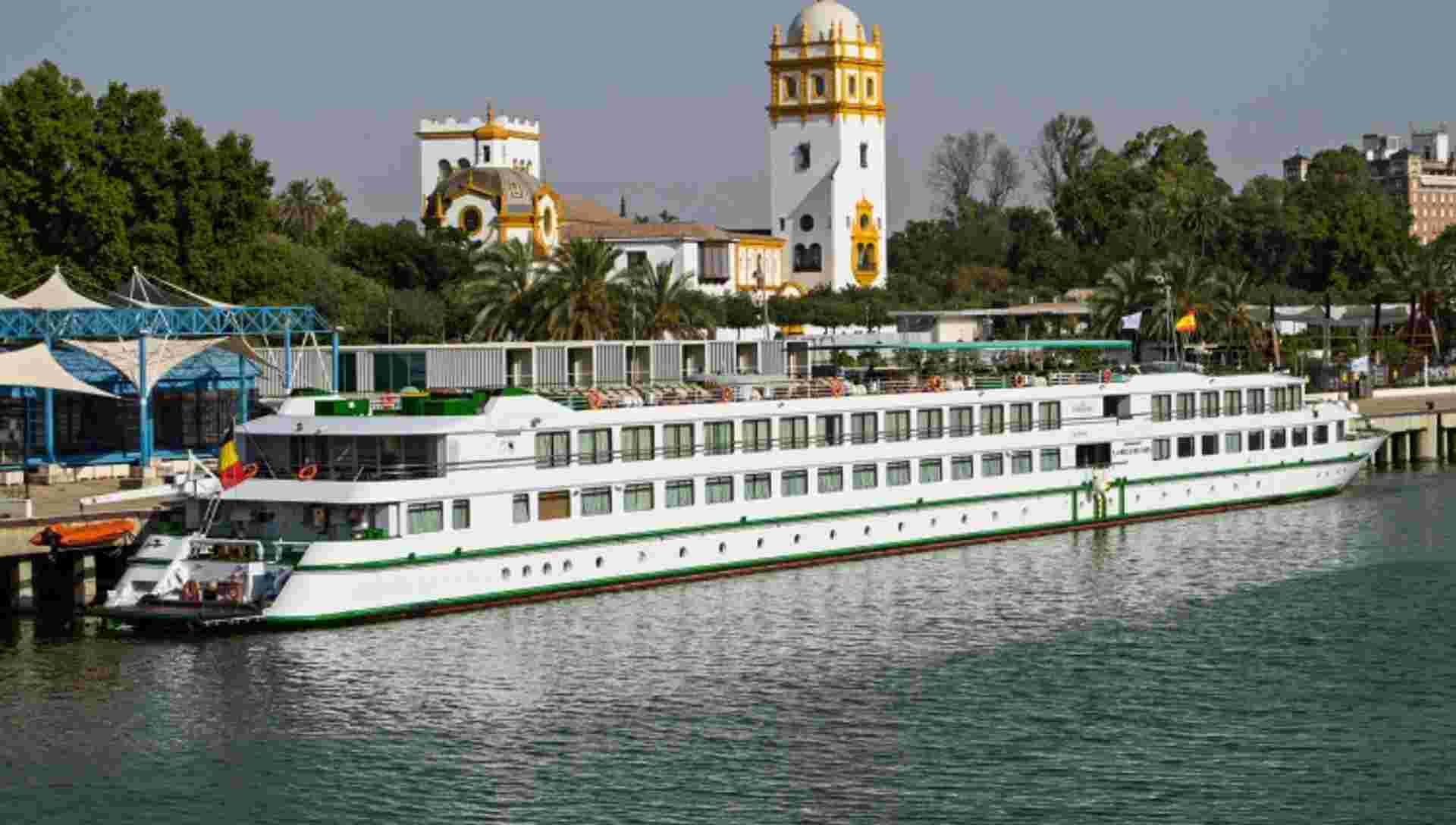 Andalusian Christmas (port-to-port cruise)