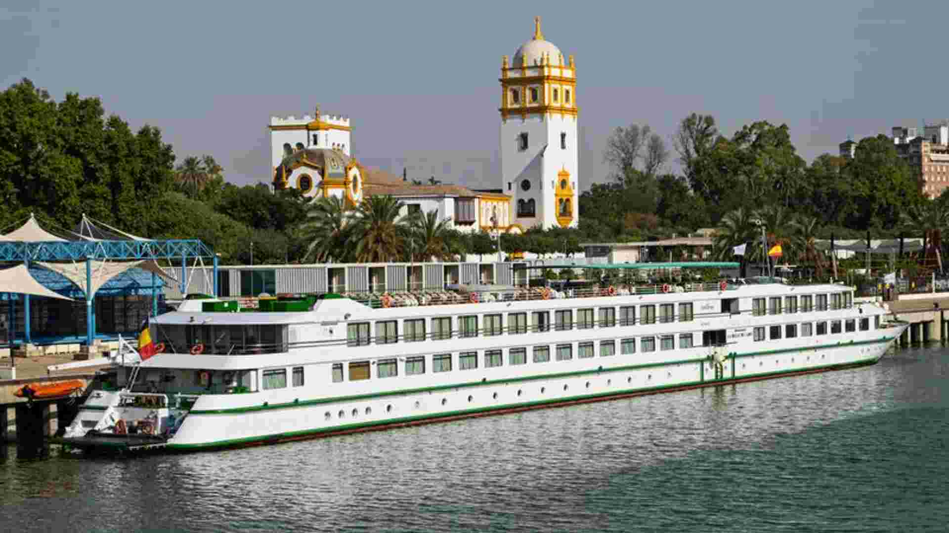 Andalusian Christmas (port-to-port cruise)