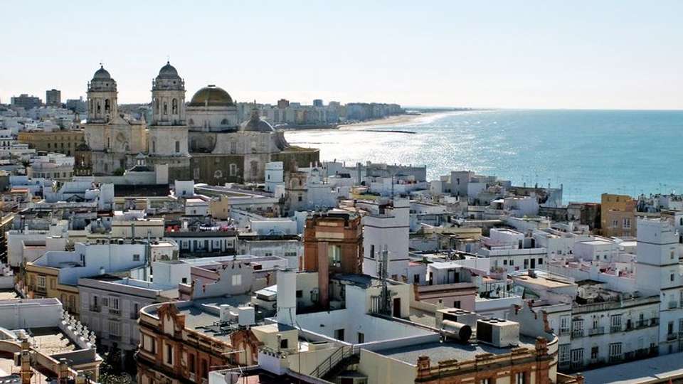 Andalusian Christmas (port-to-port cruise) - Tweet World Travel - Spain - Image 2