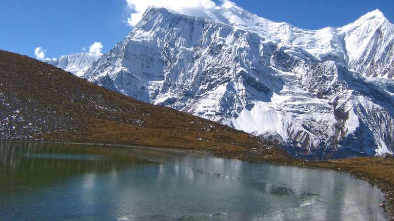 Annapurna Circle Trek trip - alternative tour available