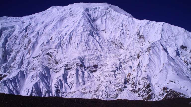 Annapurna Circuit Trek trip - alternative tour available
