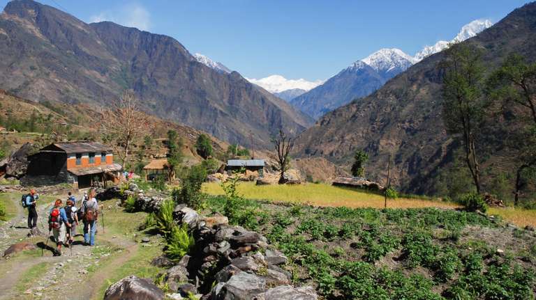 Annapurna Circuit Trek trip - alternative tour available