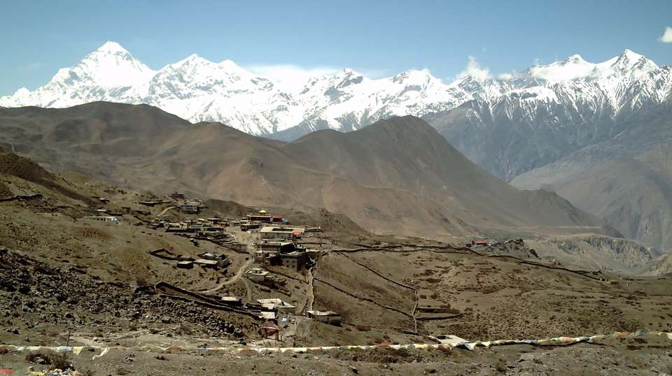 Annapurna Circuit Trek - Travel Max Guide - Nepal - Image 2