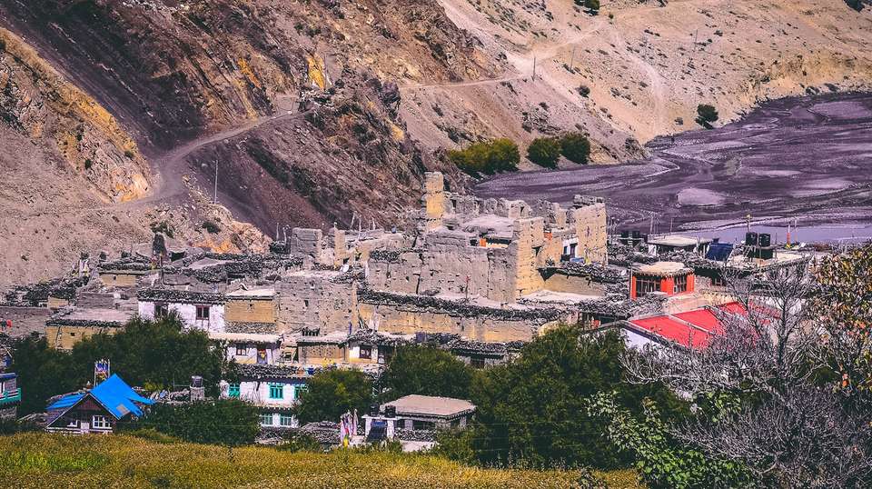 Annapurna Circuit Trek via Tilicho Lake - undefined - Image 13