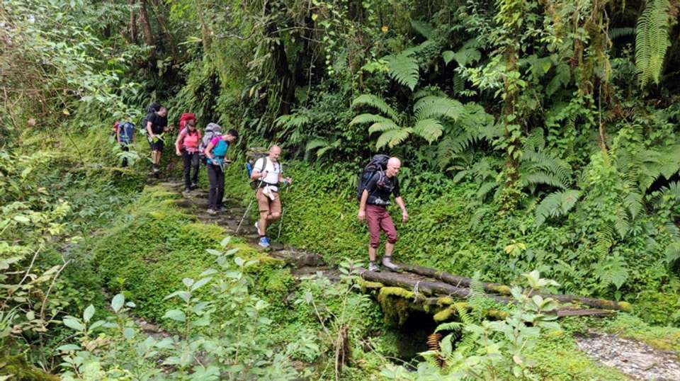 Annapurna View Trek - Mount Adventure Holidays - Nepal - Image 2