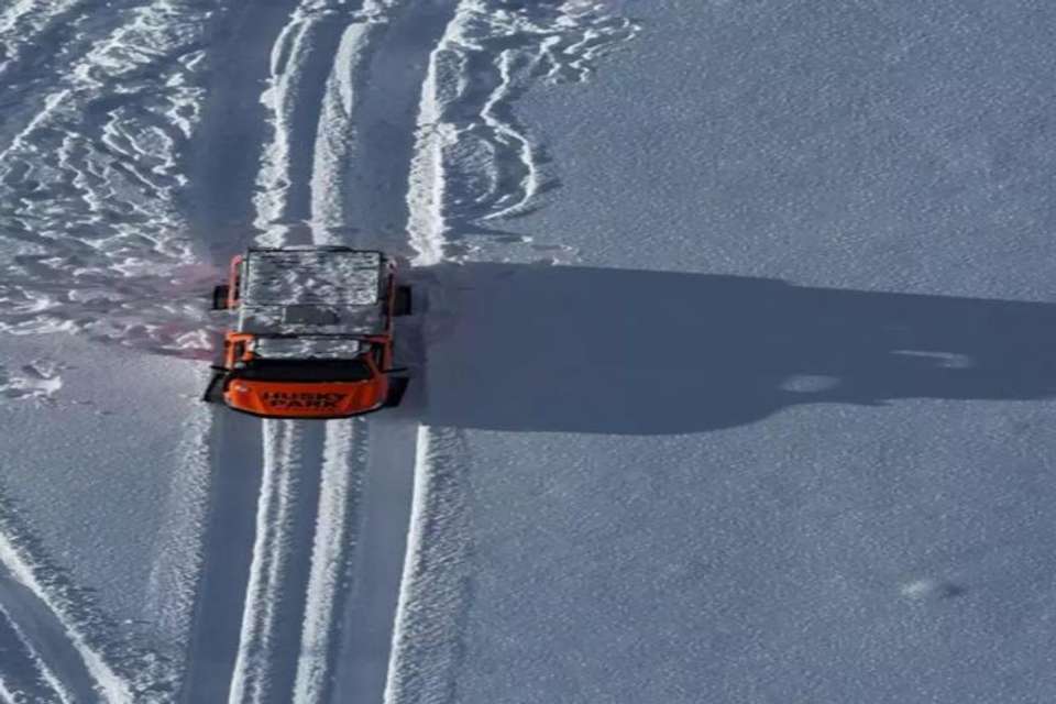 Antarctic Experience in Ushuaia - Tangol Tours - Argentina - Image 5