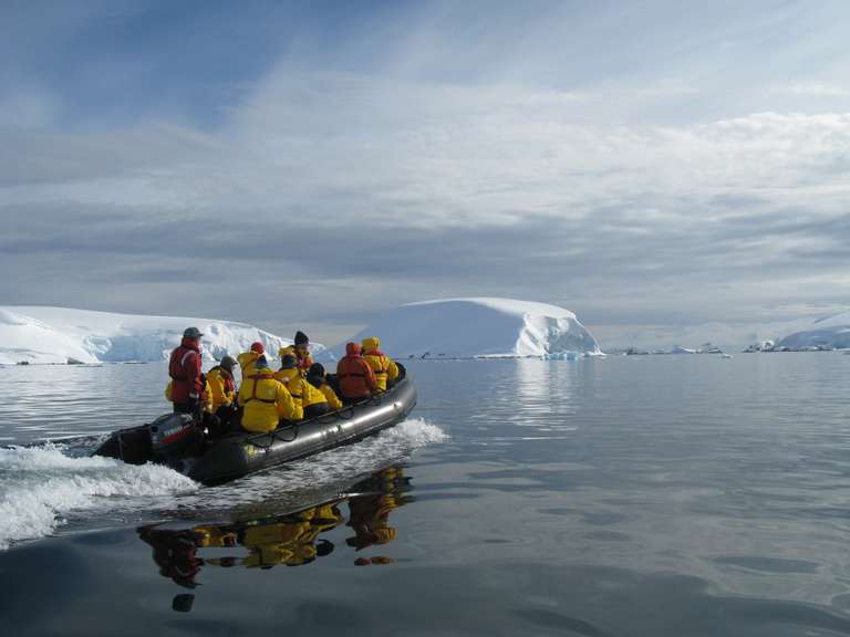 Antarctic Express: Crossing the Circle trip - alternative tour available