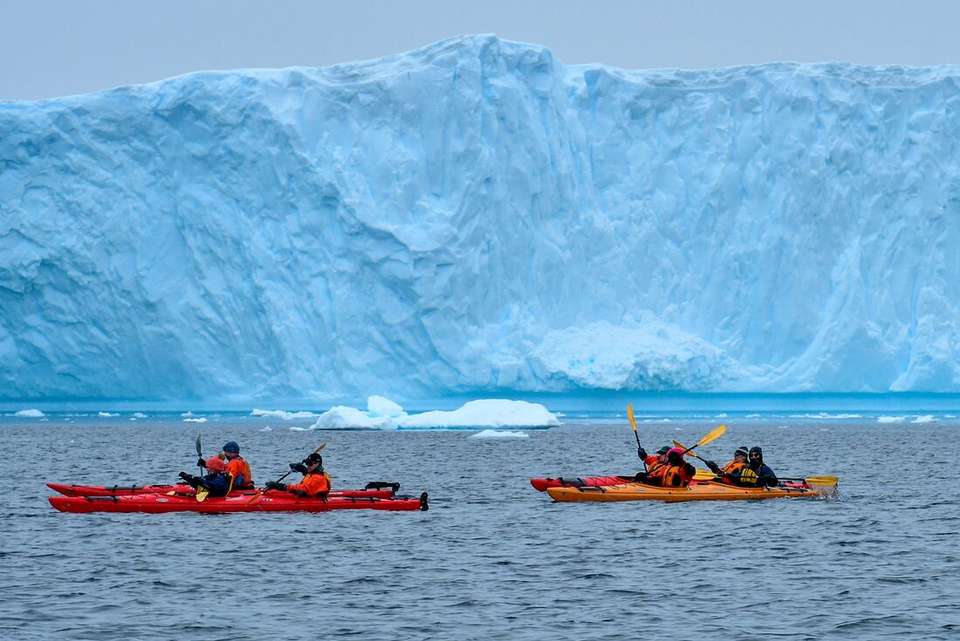 Antarctic Peninsula: The Classic Voyage (Ocean Victory) - Intrepid Travel - Argentina - Image 12