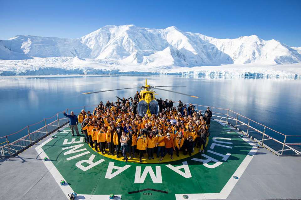 Antarctica by Helicopter: Crossing the Circle and the Peninsula - Exodus Adventure Travels - Argentina - Image 4