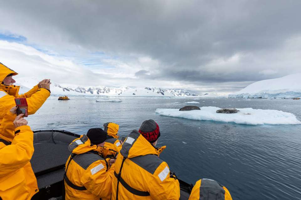 Antarctica by Helicopter: Crossing the Circle and the Peninsula - Exodus Adventure Travels - Argentina - Image 15