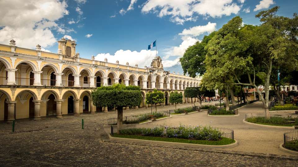 Antigua  City Tour - Marvelus Travel - Guatemala - Image 3