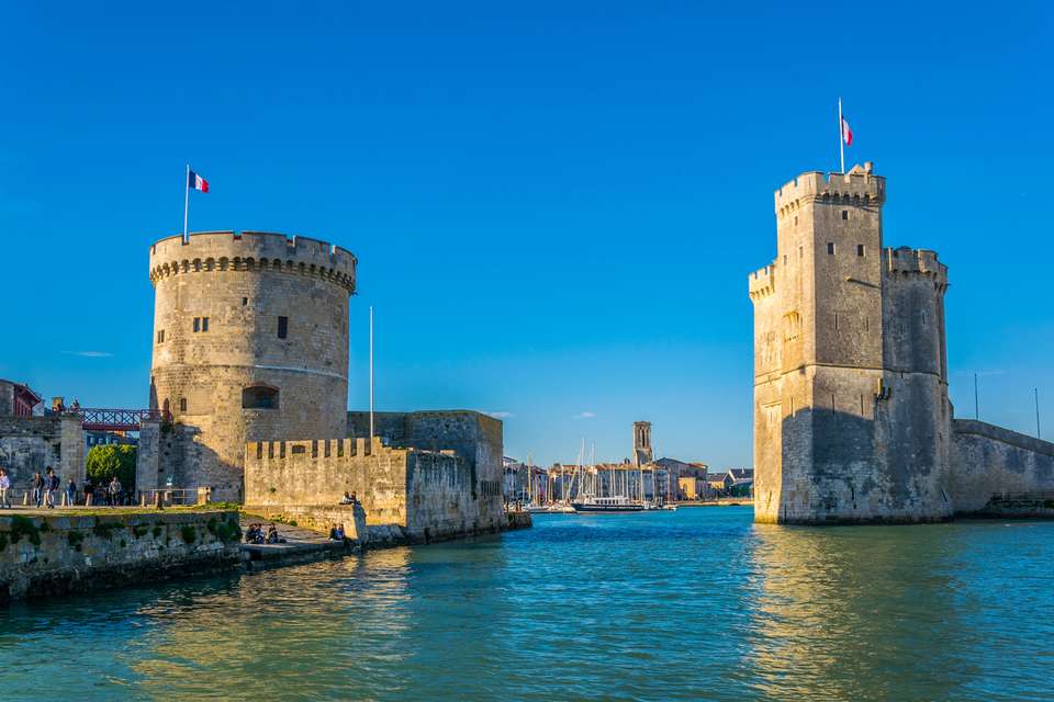 Aquitaine Reimagined: Bordeaux, Its Rivers and Great Wines ¿ An Exclusive Cruise with Lunch at a Château (port-to-port cruise) - Tweet World Travel - France - Image 2