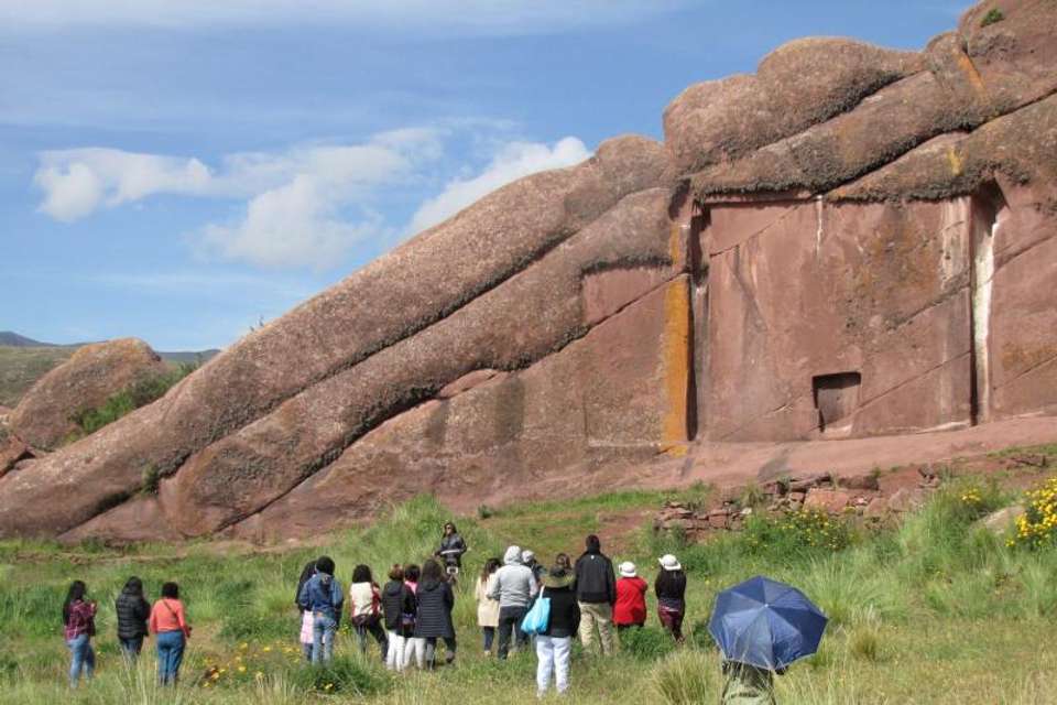 Aramu Muro and Cemetery of Molloco - Tangol Tours - Peru - Image 4
