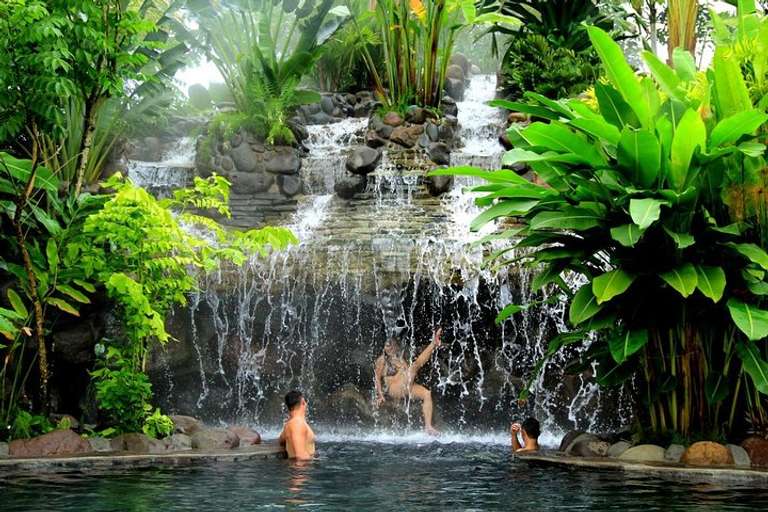 Costa Rica Bus Tour: Arenal Volcano And Baldi Hot Springs From San José