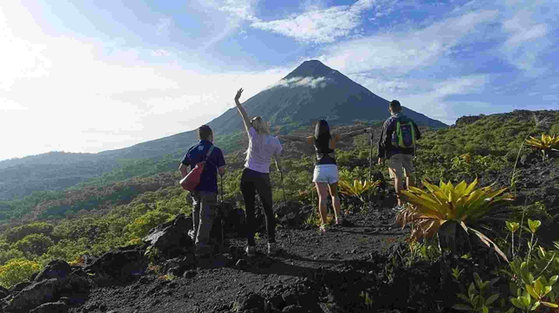 Arenal Volcano Trip