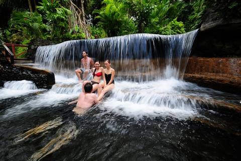 Costa Rica Bus Tour: Arenal Volcano With Ecotermales Hot Springs From San José