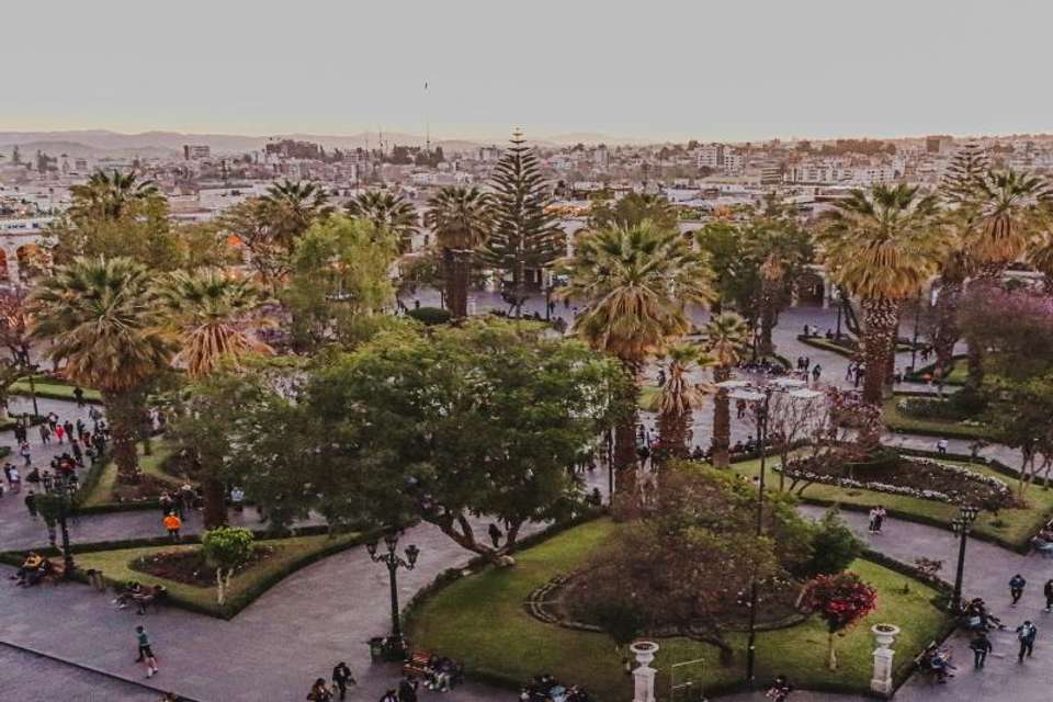 Arequipa City Tour with panoramic bus - Tangol Tours - Peru - Image 7