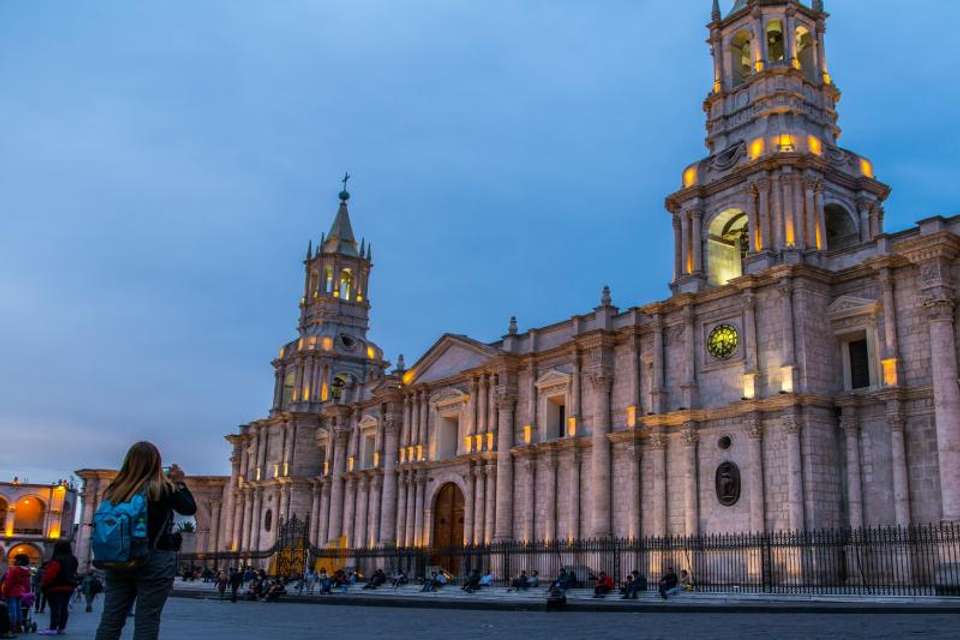 Arequipa Walking City Tour and Juanita Mummy - Tangol Tours - Peru - Image 5
