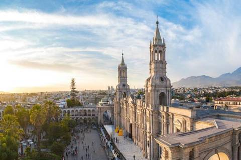 Arequipa Walking Tour And Santa Catalina Monastery - 1 Day