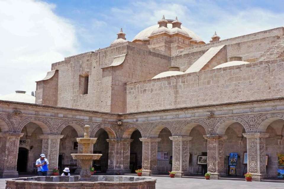 Arequipa Walking Tour with Santa Catalina Monastery - No Entrance Fees - Tangol Tours - Peru - Image 2